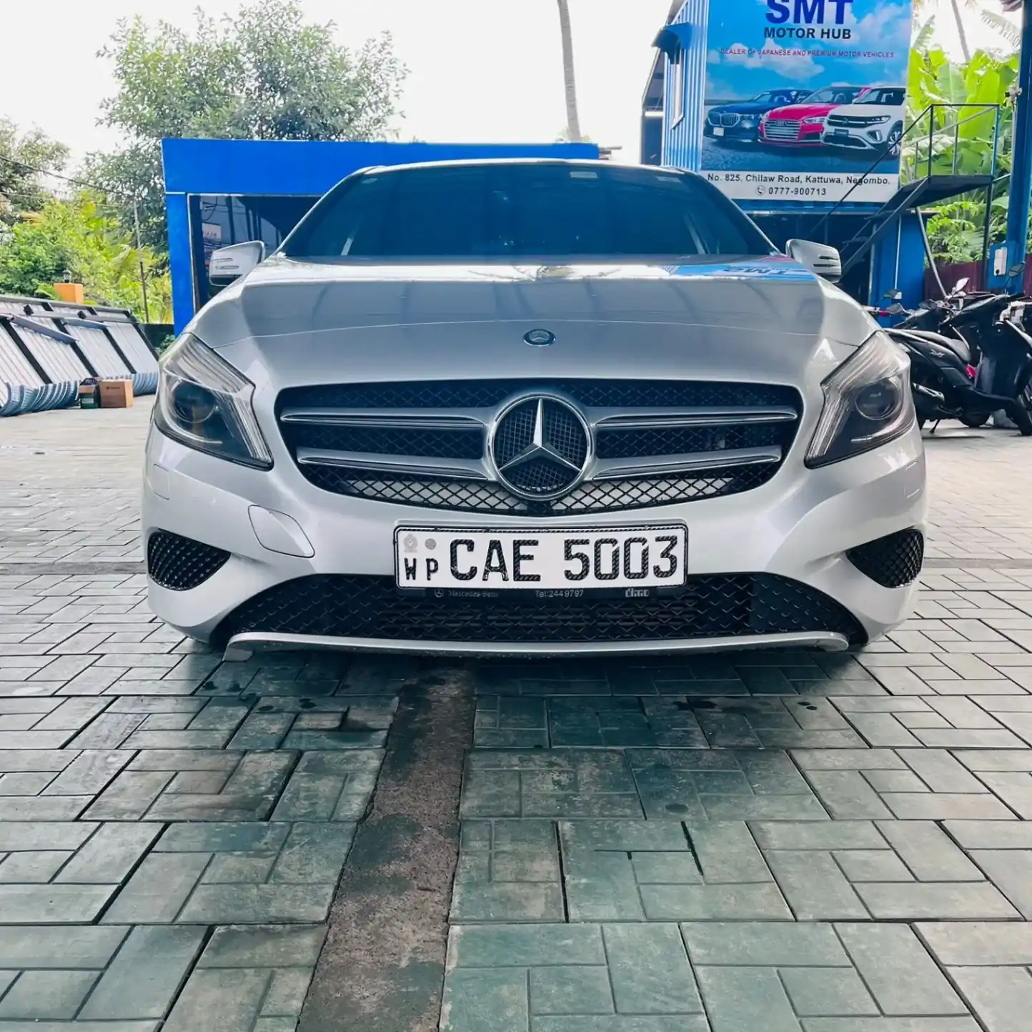 Silver Mercedes-Benz A180 2013 Petrol front view - SMT Motor Hub Negombo